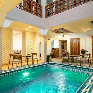 La Croix Berbere Deluxe Riad