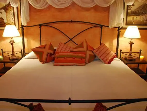 Hotel Casa Madeleine B&B & Spa Antigua 4*,  Guatemala